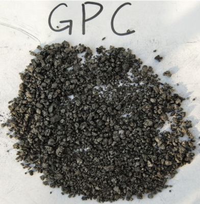0.5% ऐश ग्रेफाइट पेट्रोलियम कोक 1mm-5mm GPC रिकार्बराइजर 99% फिक्स्ड कार्बन