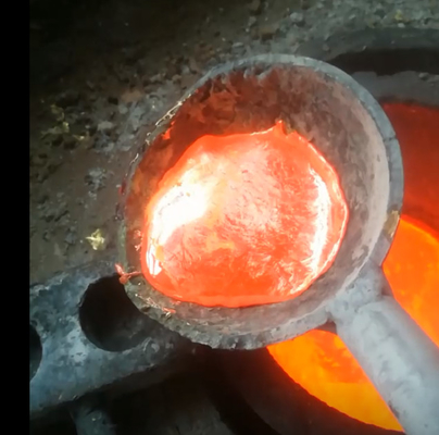 50 ग्राम मैंगनीज कांस्य अनाज रिफाइनर 950 डिग्री पिघलने बिंदु